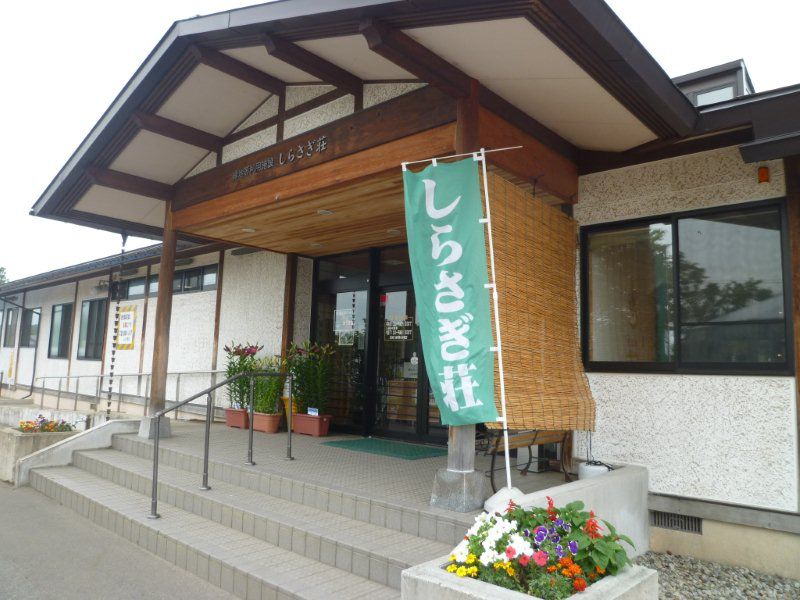 夏の様相でお迎えしてます！