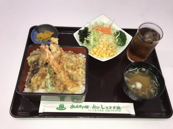 今週のお薦めランチは天丼！！