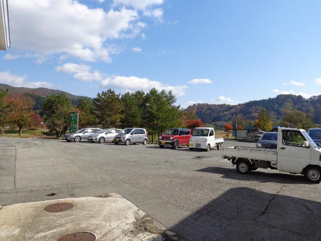 山形県飯豊町中津川　紅葉情報