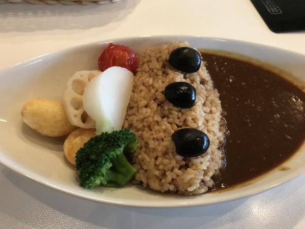 長井ダムカレー（タスパークホテル シャロア）