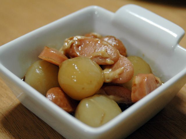 【レンジで簡単おつまみ】玉こんにゃく×ソーセージ