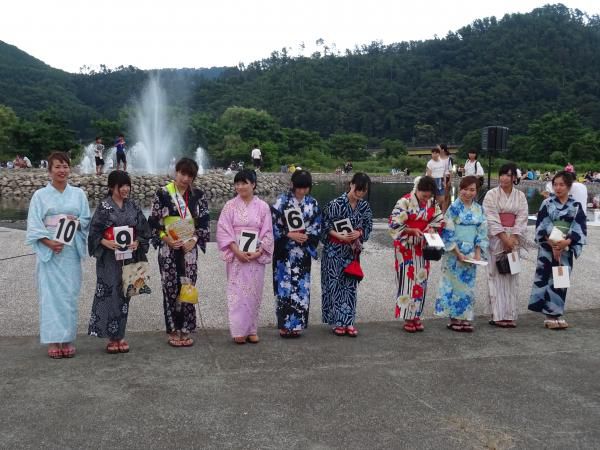 ゆかたの似合う女性コンテストの出場者募集！