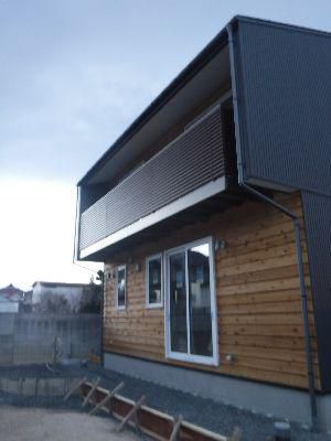【郡山市新屋敷・ドミノI邸 】 バルコニー取付け