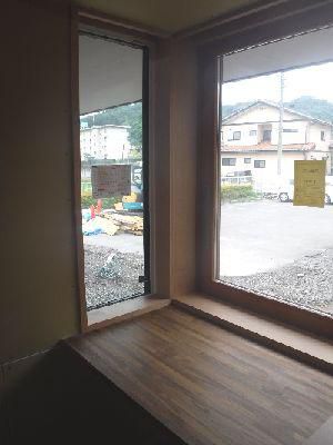 【福島市渡利・I邸／伊礼智設計室】 カウンター取付