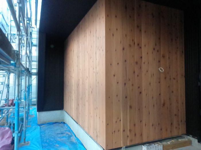 「福島市方木田・シンプルノートＹ邸」金属サイディング×板貼り