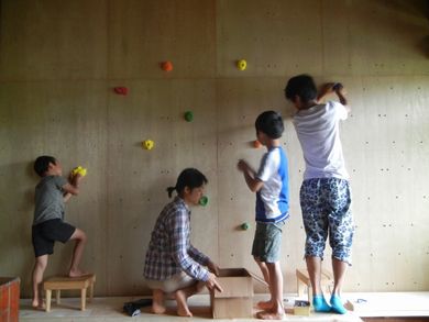 里山日記･･･クライミングウォール完成！