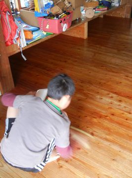 里山日記･･･連休の家作業その２ 　ミツロウワックスの出番