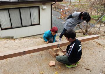 里山日記・・・残材でシーソー
