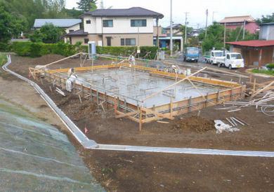 【天栄村・Ｇ邸 】 基礎に屋根