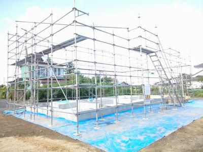 【須賀川市梅田・Ｈ邸】 恒例のブルーシートで一面青い現場