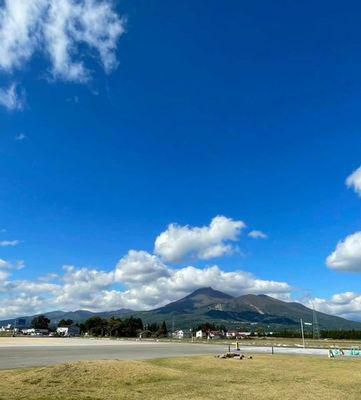 里山日記･･･下から眺めるだけの磐梯山