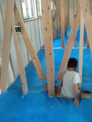 「郡山市西田町・シンプルノートＳ邸」　隠し扉この辺に作ってよ！