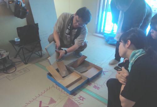 「 白河市大信・Ｏ邸」　現場で色決め