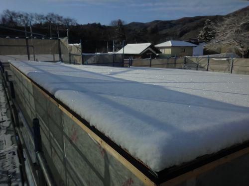 「田村市大越町・シンプルノートＴ邸」　雪化粧