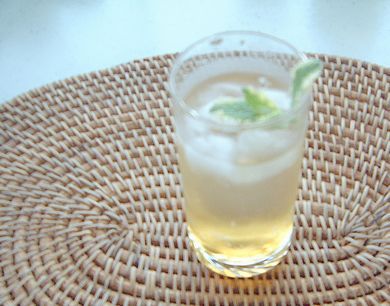 【ハーブのある暮らし 7/17】 ハーブドリンクのいただきかた