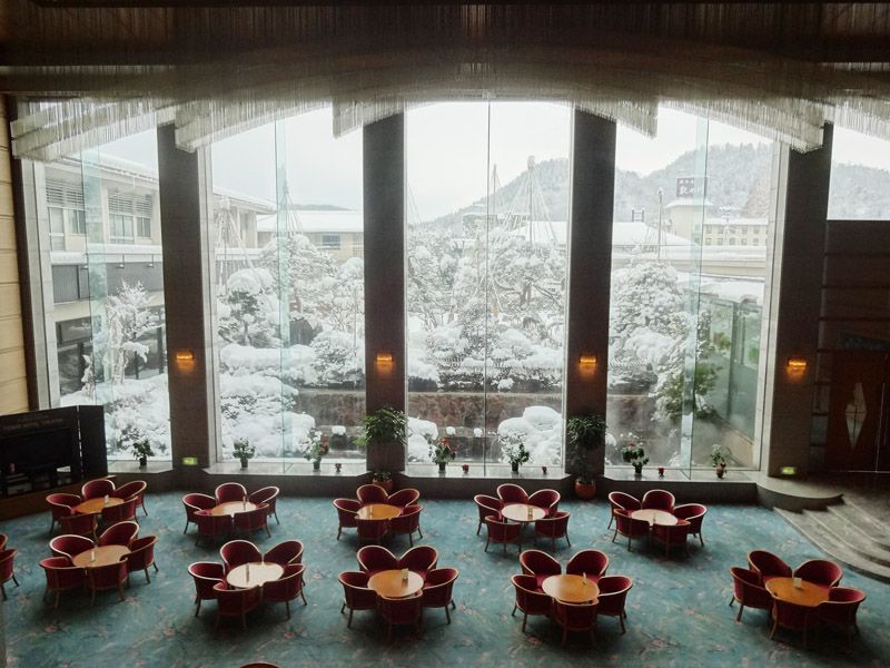 雪が降り続けています