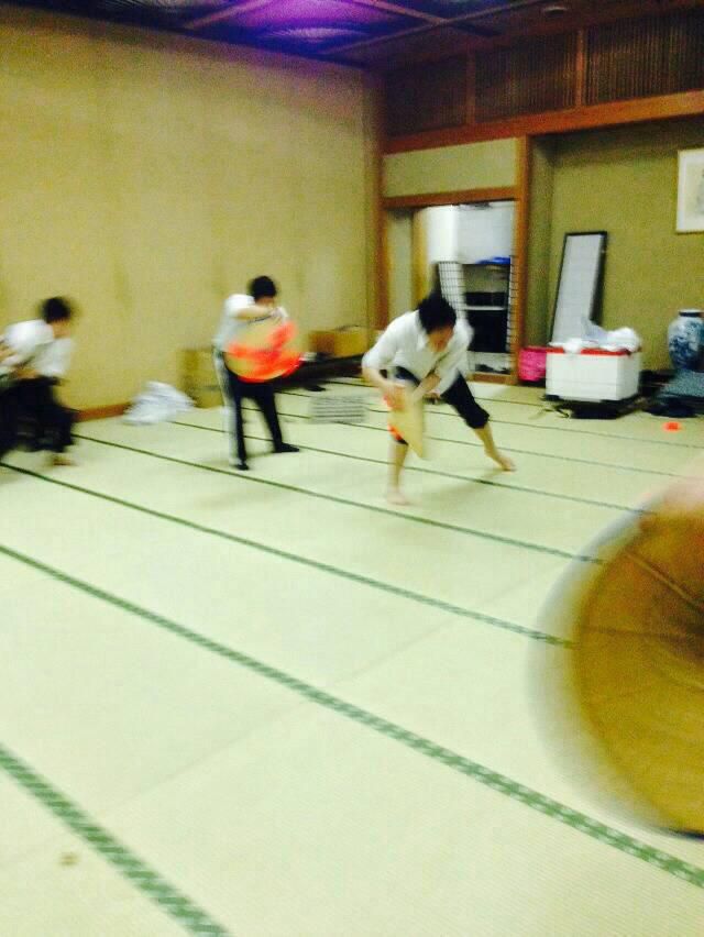花笠パレード部隊、踊り練習に励む毎日です
