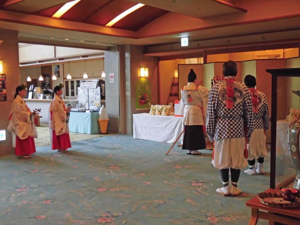 湯神様例大祭