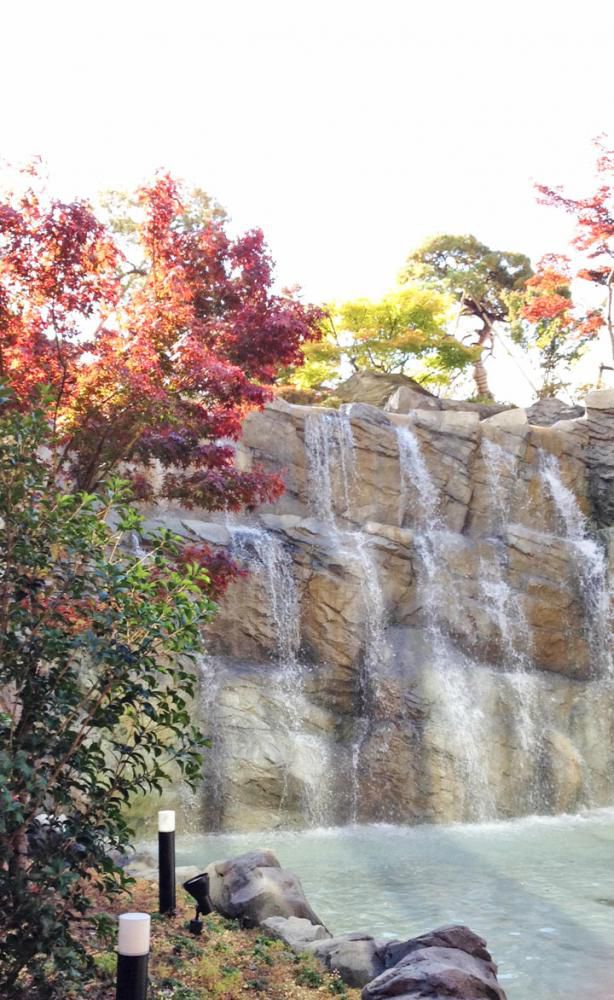 紅葉露天風呂の季節です♪
