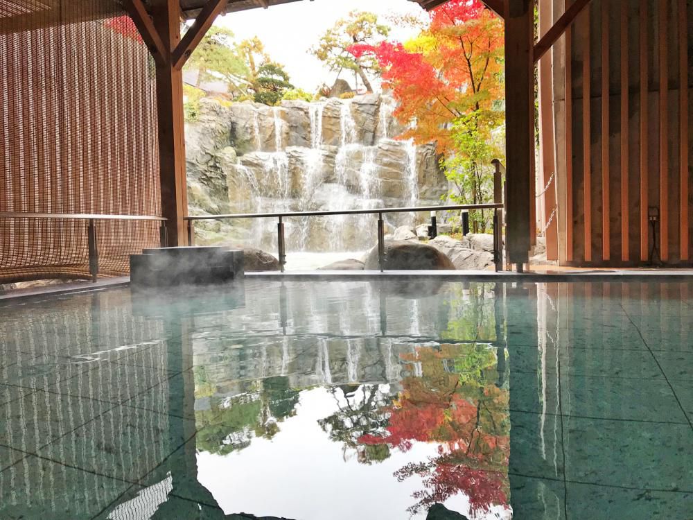 紅葉露天が見ごろです♪