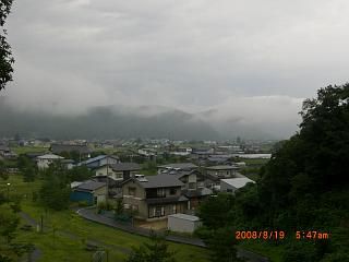 ◆朝もやの　高畠町　安久津方面です。