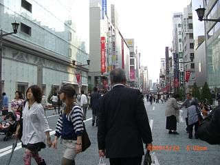 ◆銀座は歩行者天国でした。　　／：／：