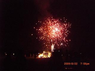 ◆前夜祭で花火大会も開催　　＠＠＠＠＠