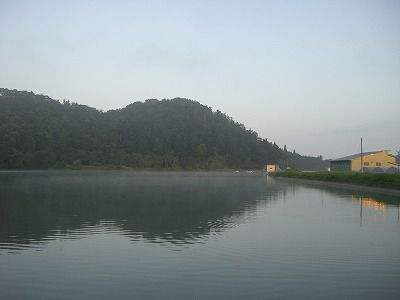◆朝もやの鈴沼　　＠＠＠