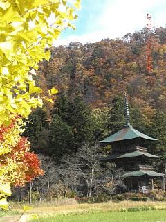 ◆三重塔の秋　＠＠＠＠