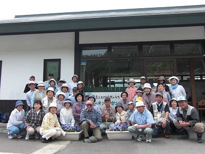 ◆道の駅たかはたに『米沢市　歩こう会』の皆さん集合　　＠＠＠