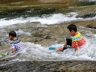 ◆納涼の水遊び　　　＠＠＠