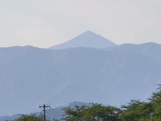 ◆高畠から見える祝瓶山　　　　＠＠＠