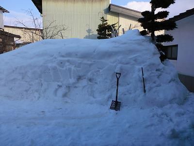 ◆玄関先の雪◆