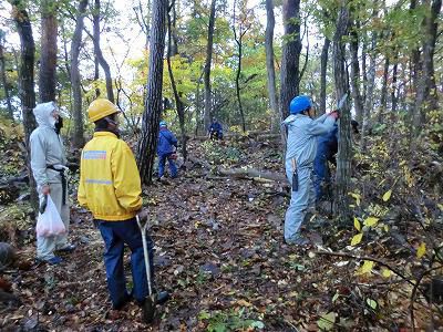 ◆高畠町亀岡館の山散策道整備に参加◆