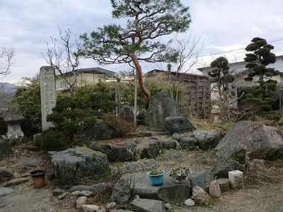 ◆庭の雪囲いもとりました。◆