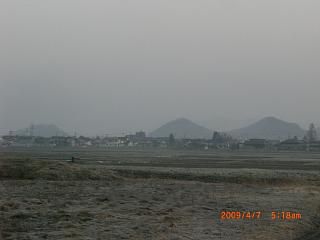 ◆屋代三山がかすんで見えます。