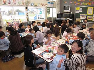 １１月２日　給食参観