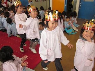 12月10日　誕生会・クリスマス会