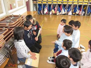 １１月１２・１８日　赤小５年生･沖小５年生との交流会