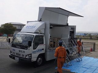 １０月１日　起震車体験