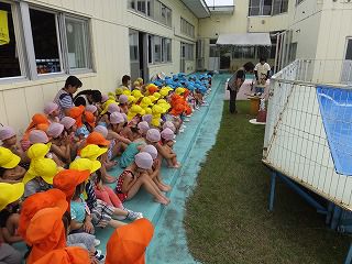 ６月３０日　プール開き 