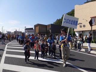 ９月１２日　赤湯温泉ふるさと祭り「園児みこし」 