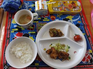 １０月１日　給食参観日　