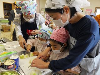 11月１９・２０日　親子クッキング