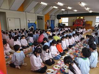３月１日　ひなまつり会食 
