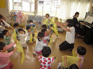 ６月　リトミックたのしかった～