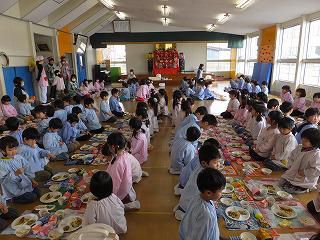 ３月３日　ひなまつり会食