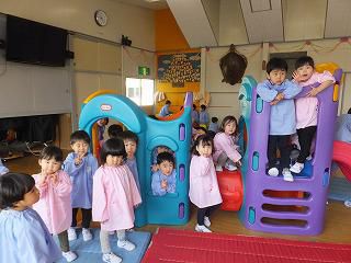 ４月１３日　みんな元気に登園・給食おいしいな～！ 