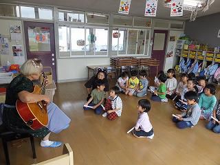１０月１１日　英語であそぼう