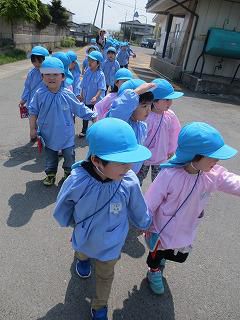 5月1日　春のお散歩たのしいな！